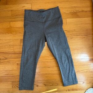 Athleta crop tights with pocket, size medium